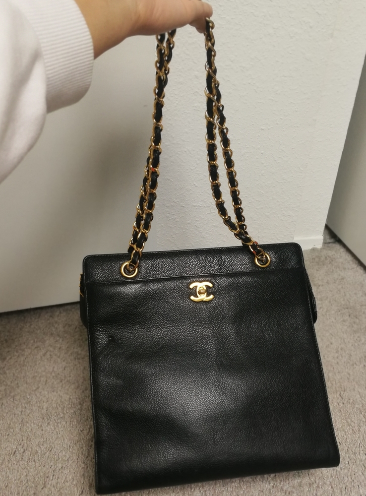 Chanel Black Caviar "CC" Hand Tote Bag